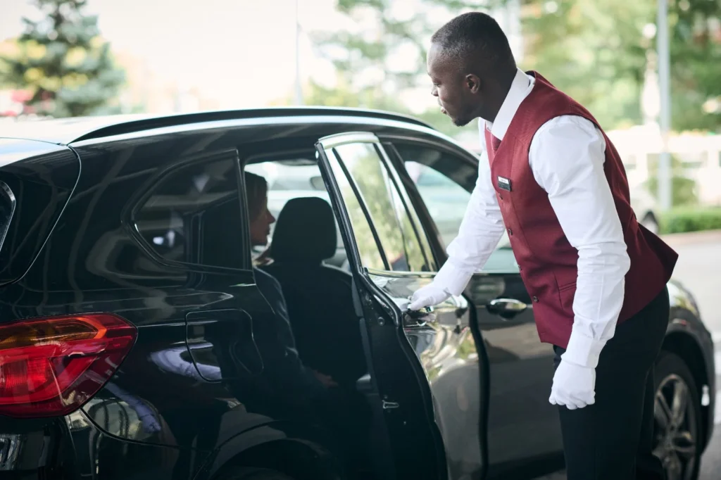 Inverness Chauffeur Hire dropping client at hotel